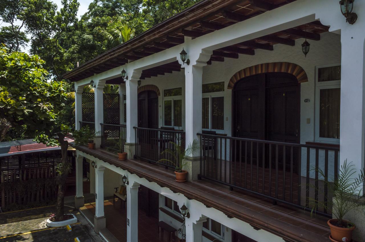 Casa Bourbon Hotel Retalhuleu Exterior foto